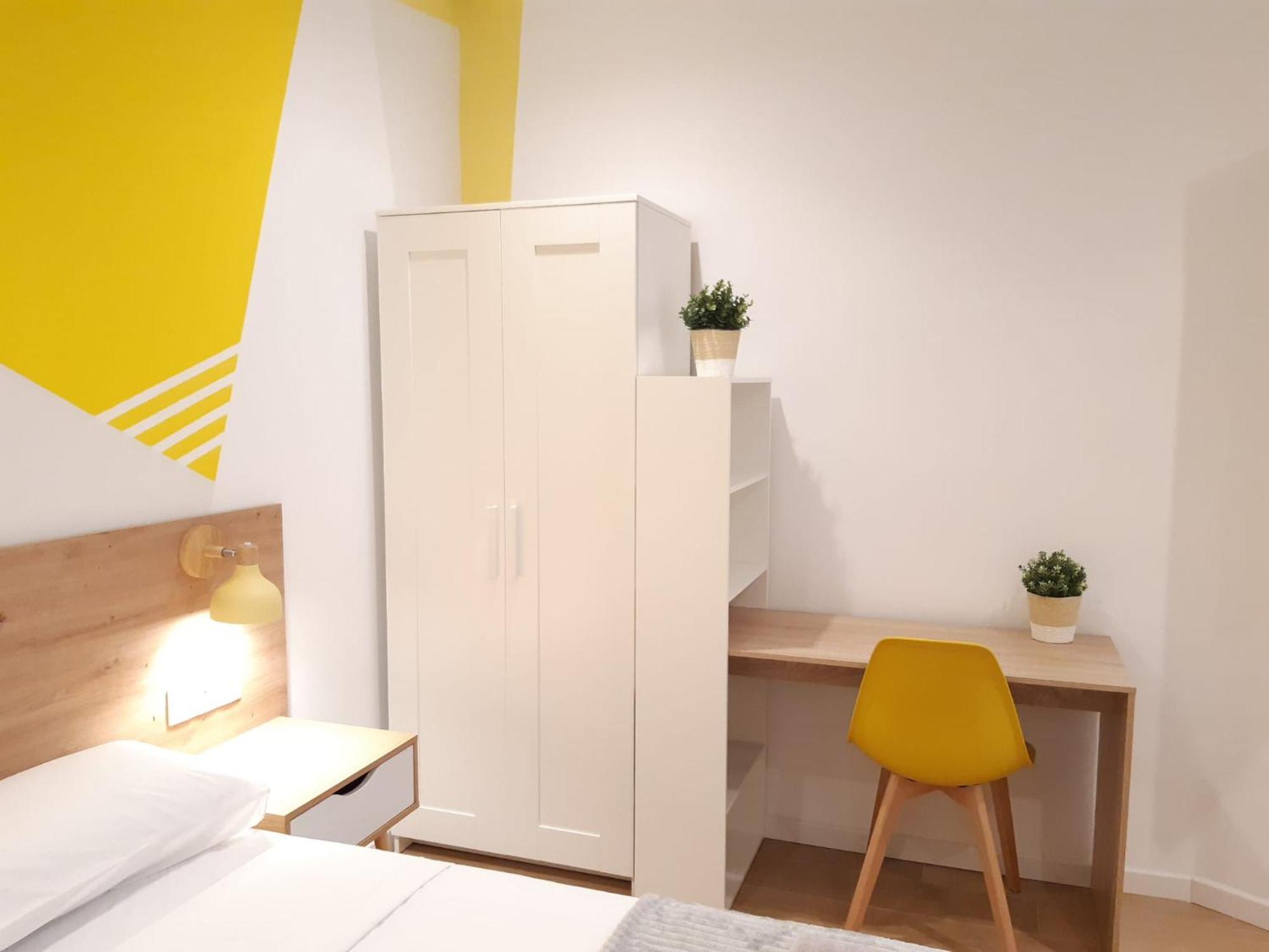 Good Energy Rooms Alicante Exterior photo